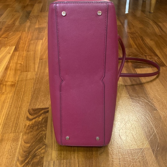 Kate Spade, New York burgundy/wine, color handbag with adjustable shoulder strap - Picture 4 of 13